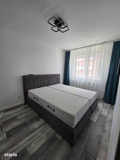 Apartament cu 2 camere decomandat în Exterior Vest