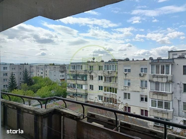 Apartament cu 4 camere în Central