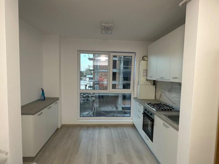 de inchiriat apartament 2 camere - 3