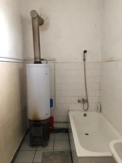Casă cu 4 camere cu Teren 3600 Mp în Diosig