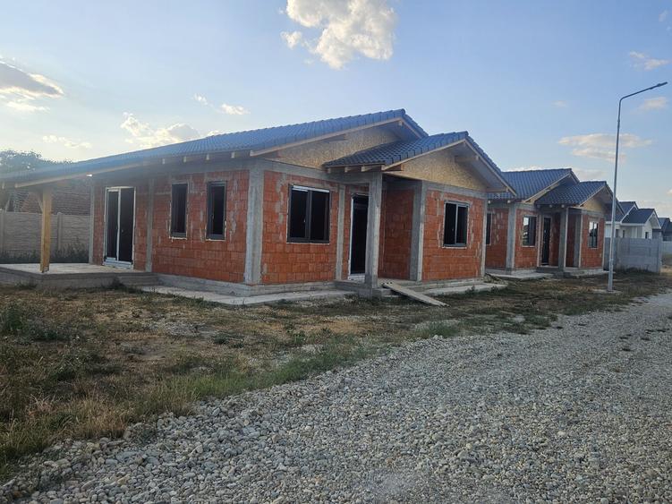 Casa cu 3 camere in Les- Oradea - 3