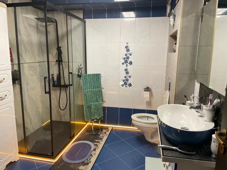 Apartament cu 3 camere decomandat în Ștrand