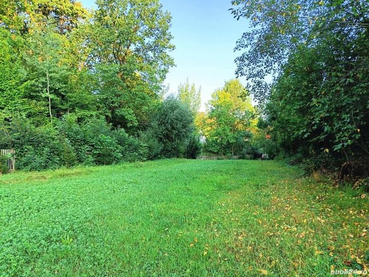 Teren de 3100 mp, în Bistrița