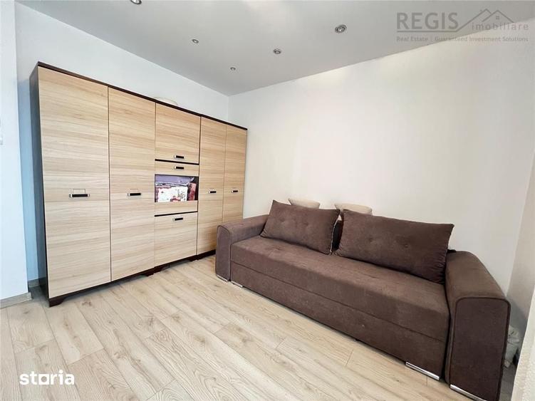 Apartament cu 3 camere decomandat în Dârste