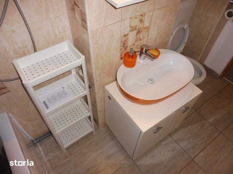 Proprietar - inchiriez garsoniera str. Inginerilor TEI - 5