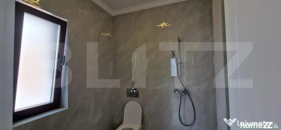 Casă cu 4 camere cu Teren 318 Mp în Pielești