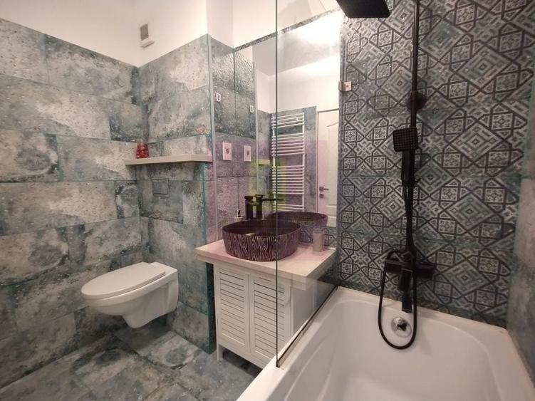 Garsonieră decomandată în Politehnica