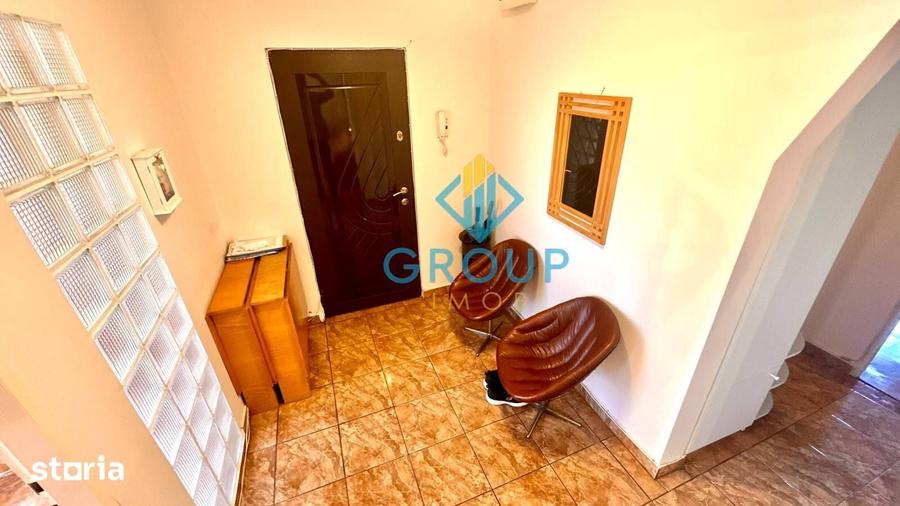 Apartament cu 3 camere decomandat în Șerbănești