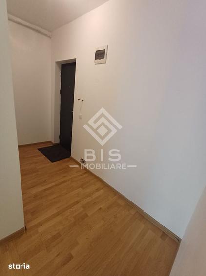 Apartament cu 2 camere, mobilat în Nord