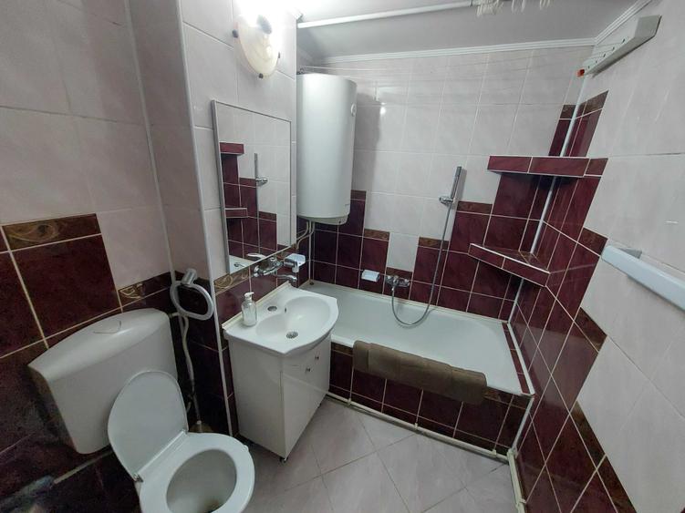 Apartament cu 2 camere semidecomandat în Central