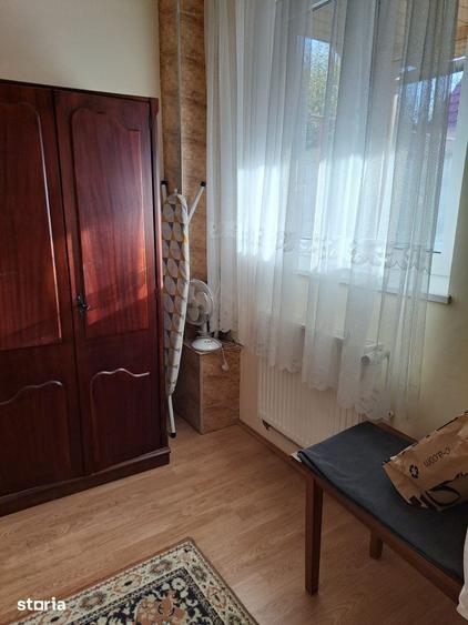 Casă cu 3 camere cu Teren 1306 Mp în Oncea