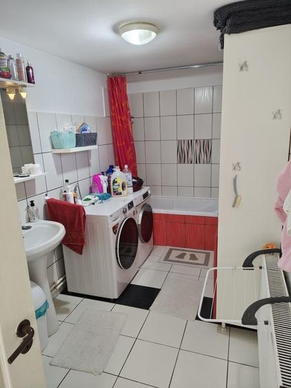 Casă cu 3 camere în Central