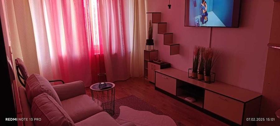 Apartament cu 2 camere decomandat în Colentina