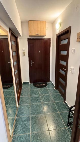 Garsonieră decomandată în Rovine