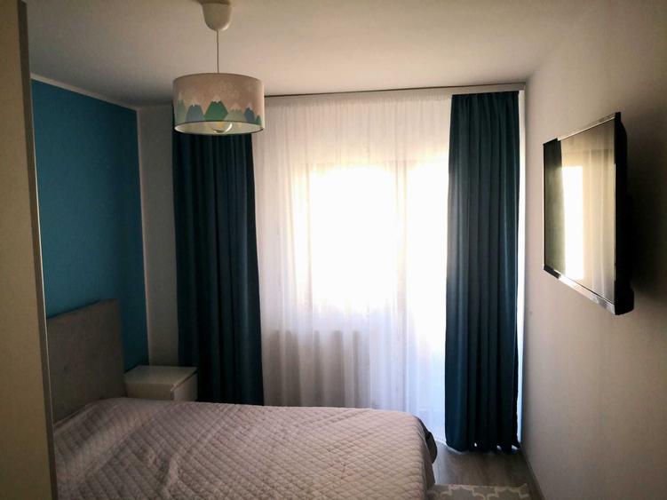 Apartament cu 3 camere decomandat, mobilat în Lunca Cetățuii