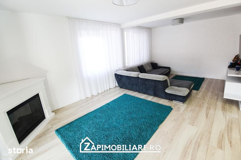 Casă cu 5 camere cu Teren 444 Mp în Corunca