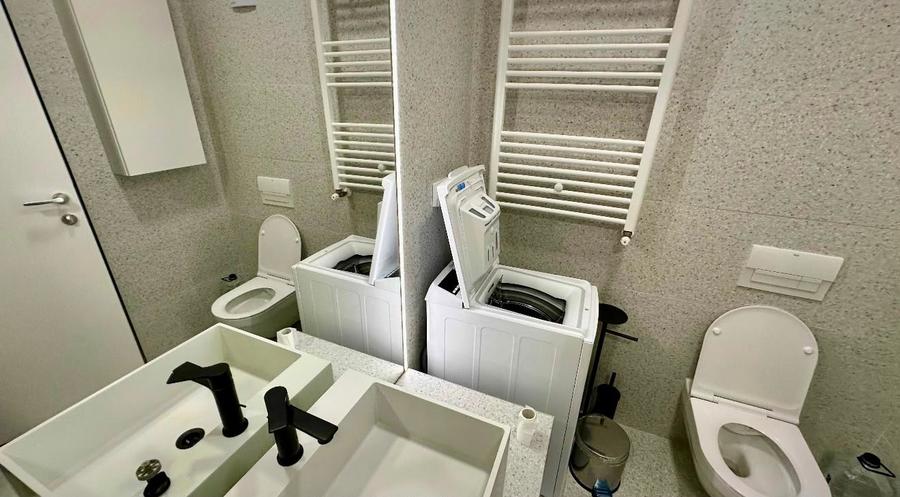 Apartament cu 2 camere semidecomandat în Politehnica