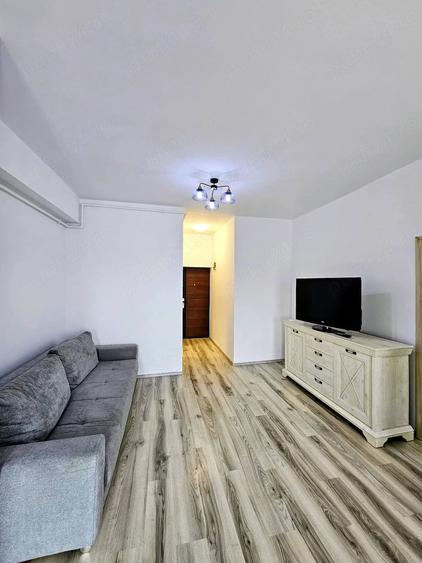 Apartament cu 2 camere decomandat în Vest