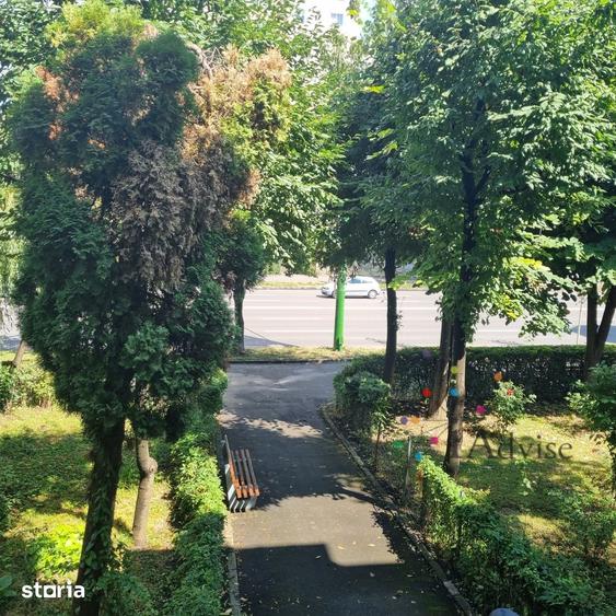 Apartament cu 2 camere semidecomandat în Florilor