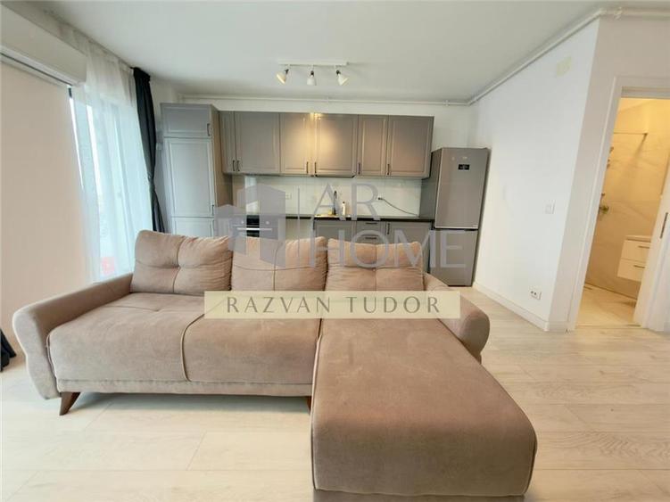 Apartament cu 3 camere decomandat, mobilat în Vest