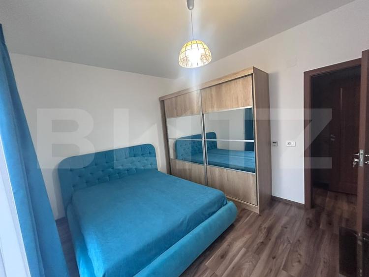 Apartament cu 2 camere decomandat, mobilat în Central