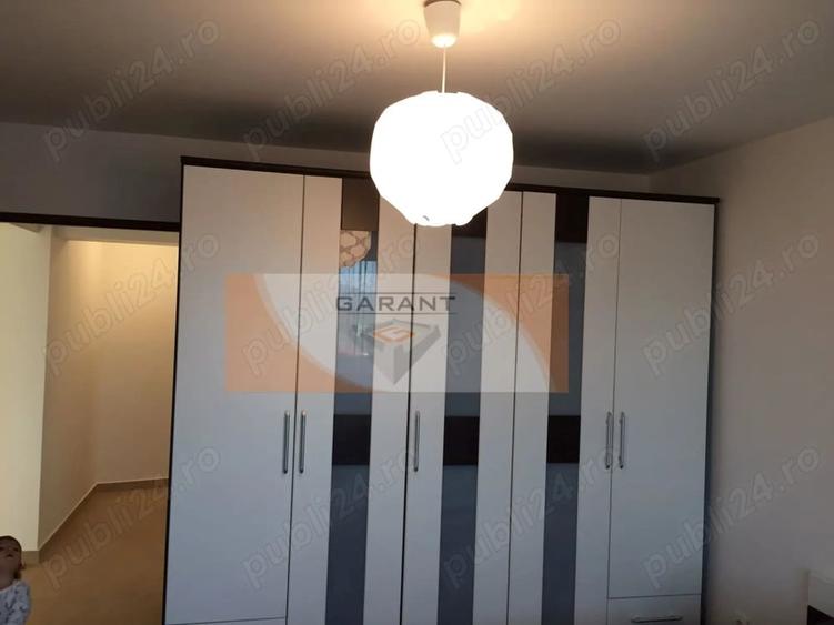 Apartament cu 4 camere decomandat în Ultracentral
