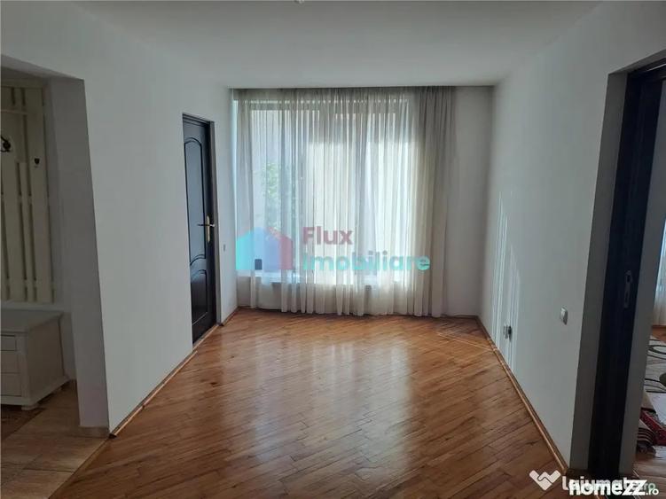 Casă cu 6 camere cu Teren 300 Mp în Burdujeni