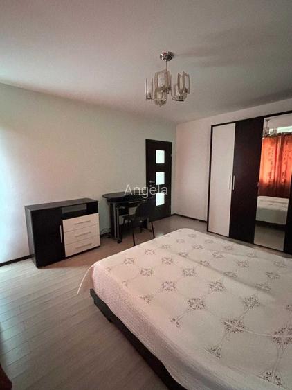 Proprietar,vand apt.3 cam/schimb cu 2 cam,Coresi