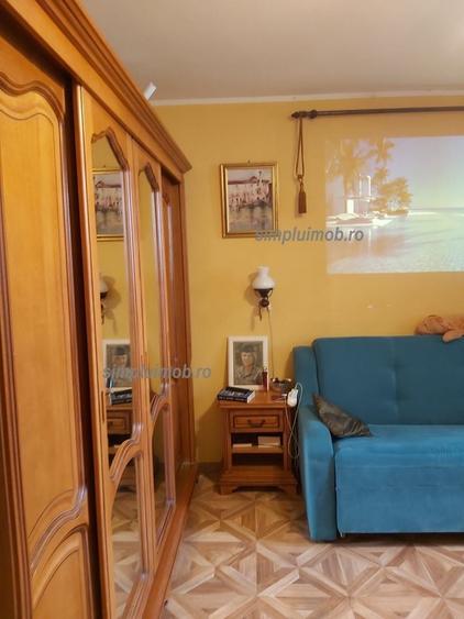 Apartament 3 camere Ozana Titan  66 mp  Etaj 1  metrou 7 minute - 9