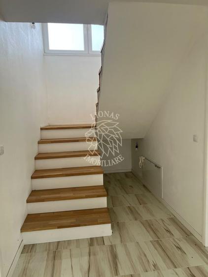Casă individuală cu 4 camere cu Teren 1500 Mp în Cepari