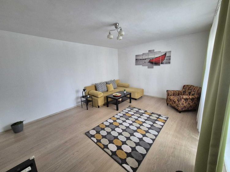 Apartament cu 2 camere decomandat în Sebastian