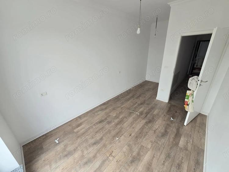 Apartament cu 2 camere decomandat în Girocului