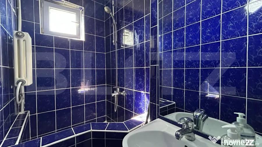 Apartament cu 3 camere decomandat în Rogerius