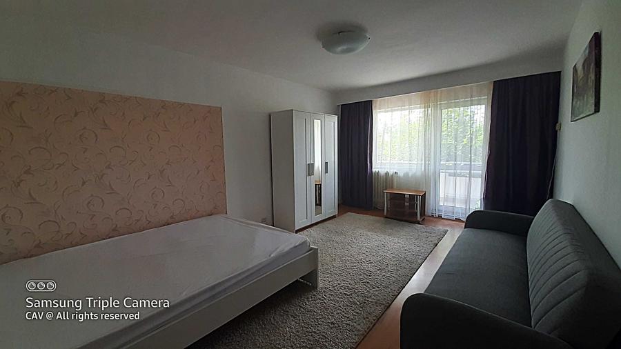 Apartament cu 2 camere decomandat în Zorilor