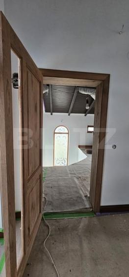 Casă individuală cu 5 camere cu Teren 1000 Mp în Almașu Mic