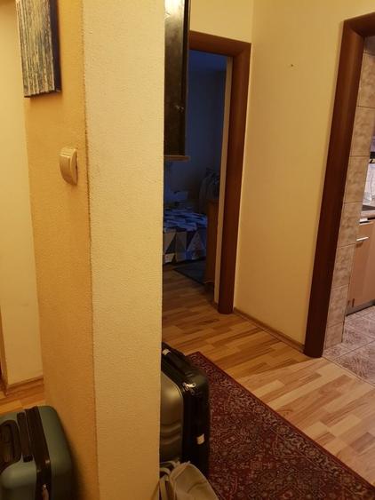 Apartament cu 2 camere decomandat în Sârbi