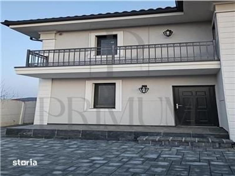 Casă cu 5 camere cu Teren 350 Mp în Central