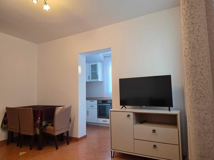 Apartament cu 2 camere decomandat în Ștrand