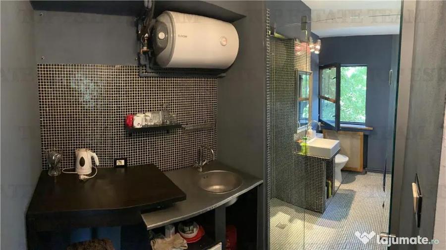 Apartament cu 2 camere semidecomandat, mobilat în Cișmigiu