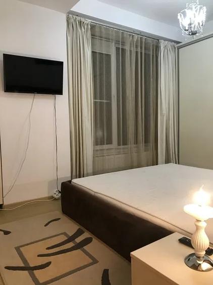 Apartament cu 2 camere semidecomandat, mobilat în Herăstrău