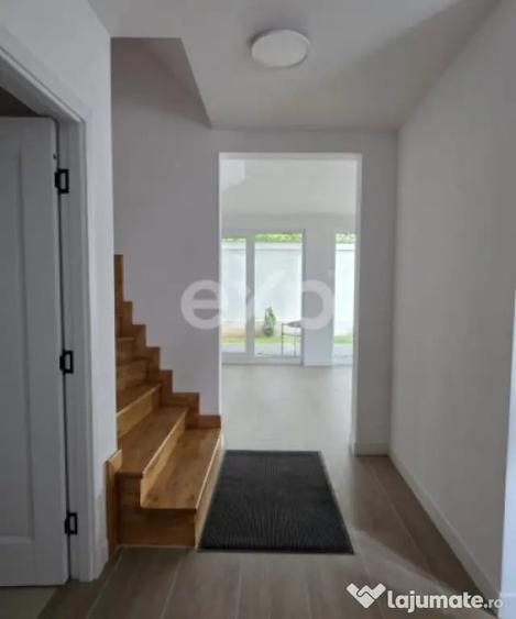 Casă cu 4 camere cu Teren 150 Mp în Central