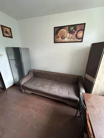 Garsonieră decomandată în Central