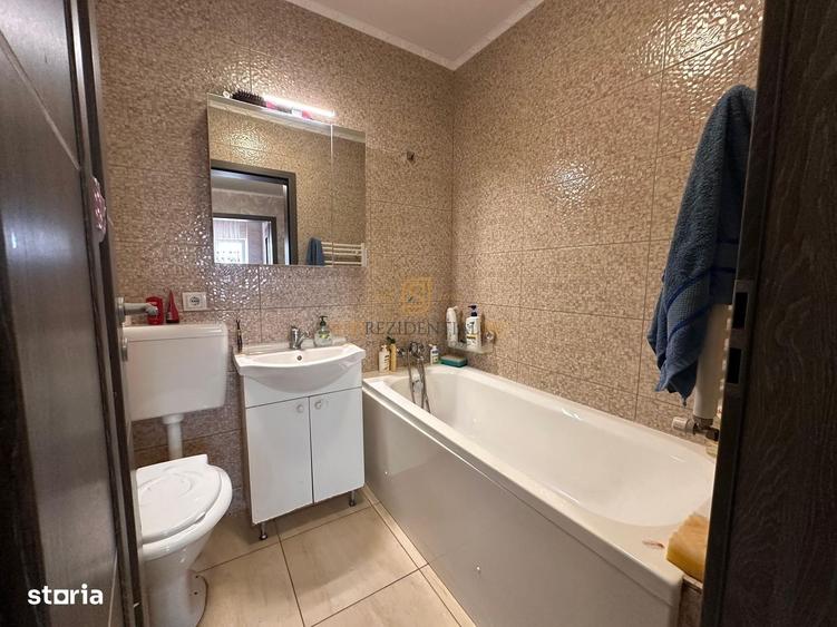 Apartament cu 3 camere, mobilat în Apărătorii Patriei