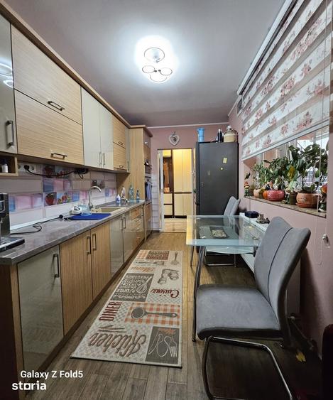 Apartament cu 4 camere în Ultracentral