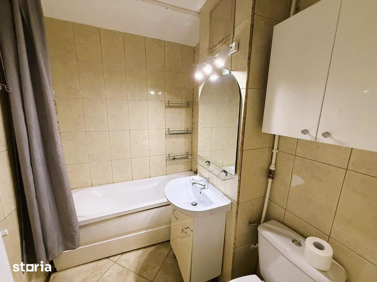 Apartament cu 3 camere decomandat în Cug