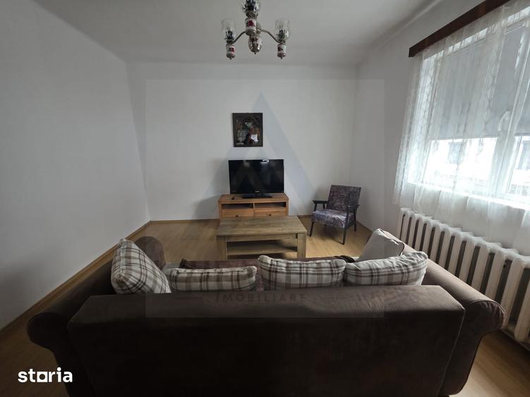 Apartament cu 2 camere, mobilat în Lupeni
