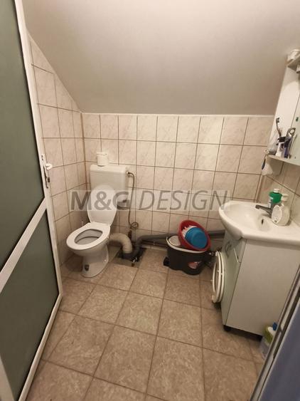 Casă individuală cu 7 camere cu Canalizare în Biled