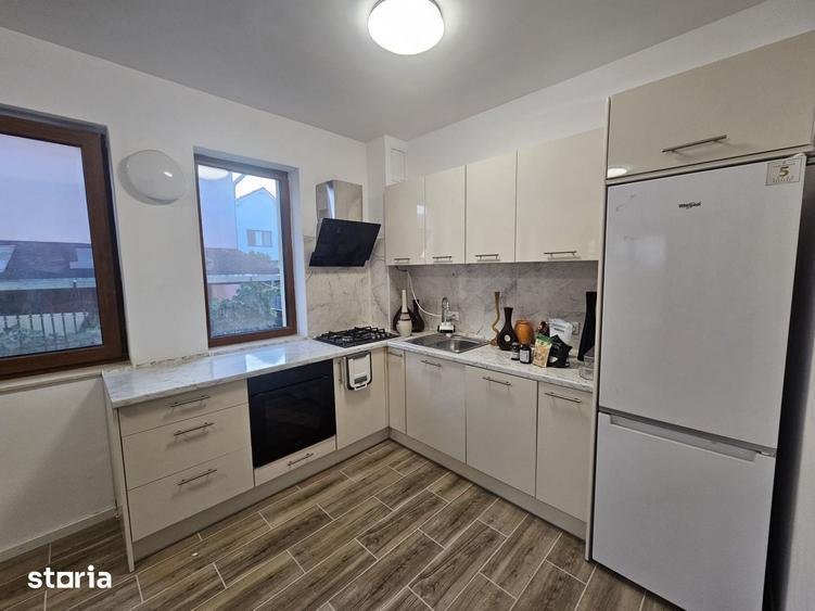 Casă cu 5 camere cu Teren 266 Mp în Europa