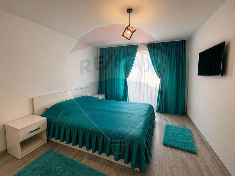 Casă individuală cu 5 camere cu Teren 585 Mp în Corbu