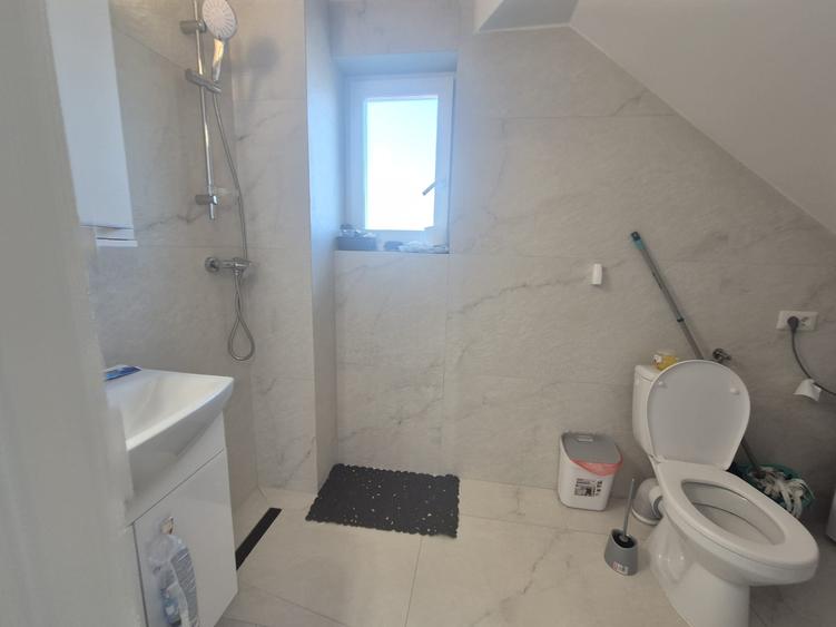 Duplex cu 3 camere cu Teren 150 Mp în Lisaura